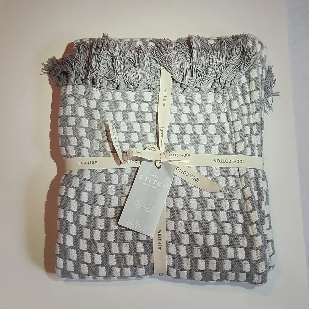 West Elm Loose stitch woven throw handcrafted 100% cotton Throw 50”x60”